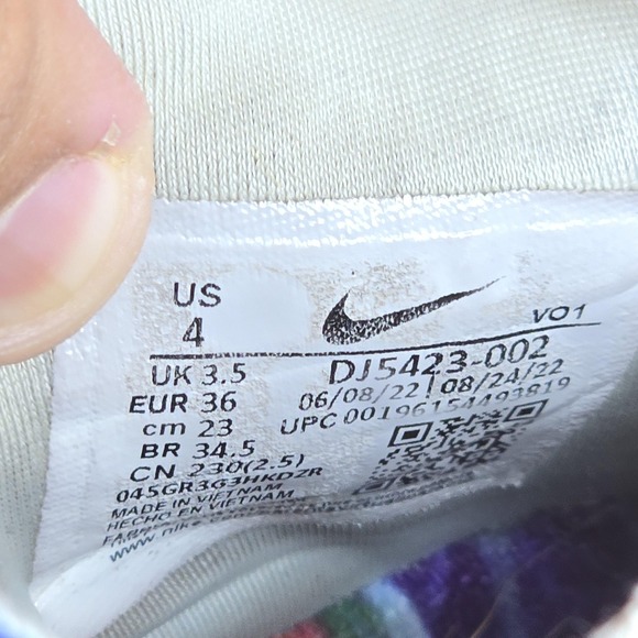 Nike LeBron 20 Shoes Mens Size 4 Basketball Low Top DJ5423-002 Sneakers - Picture 10 of 10